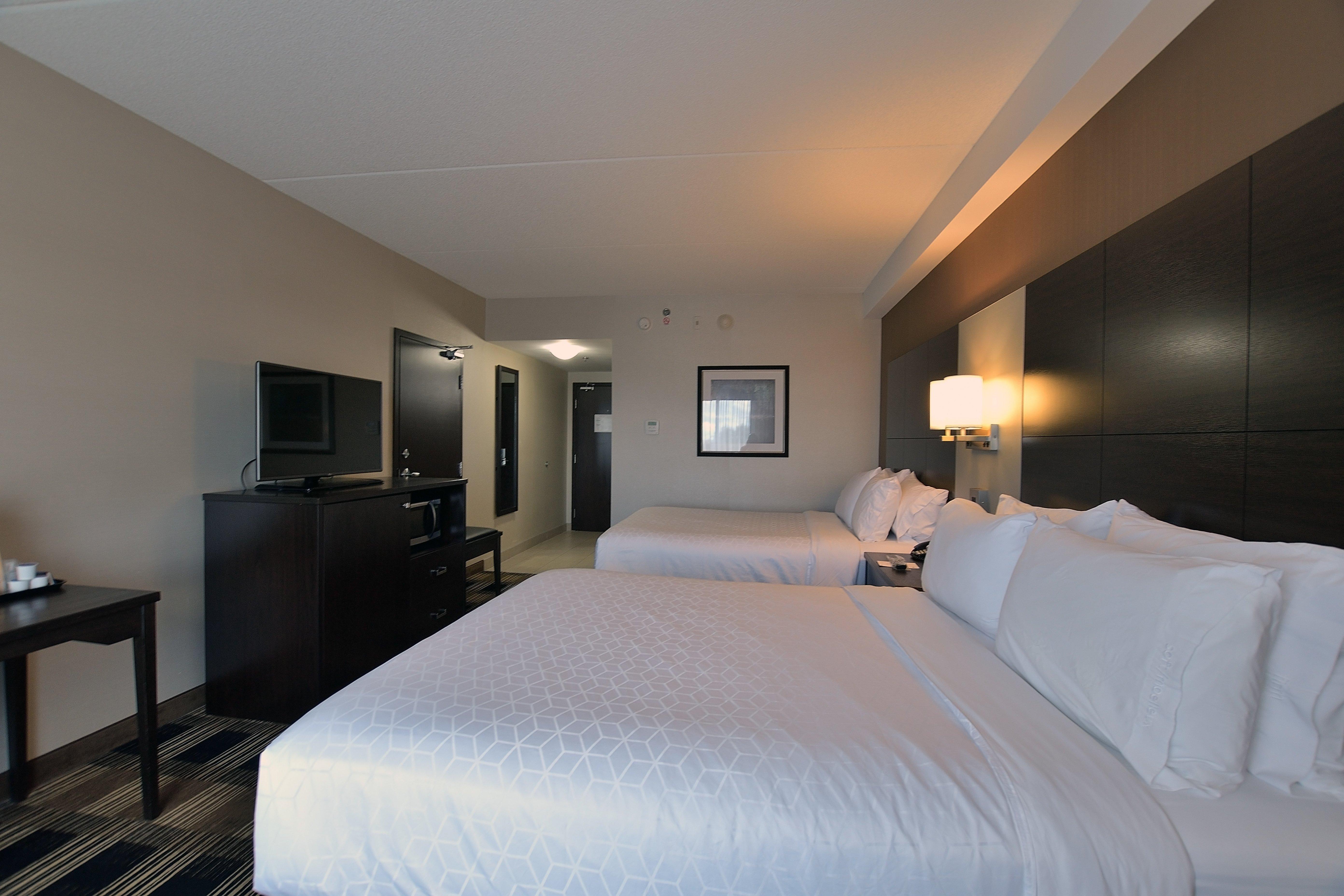 Holiday Inn Express & Suites Ottawa East-Orleans By Ihg Eksteriør billede