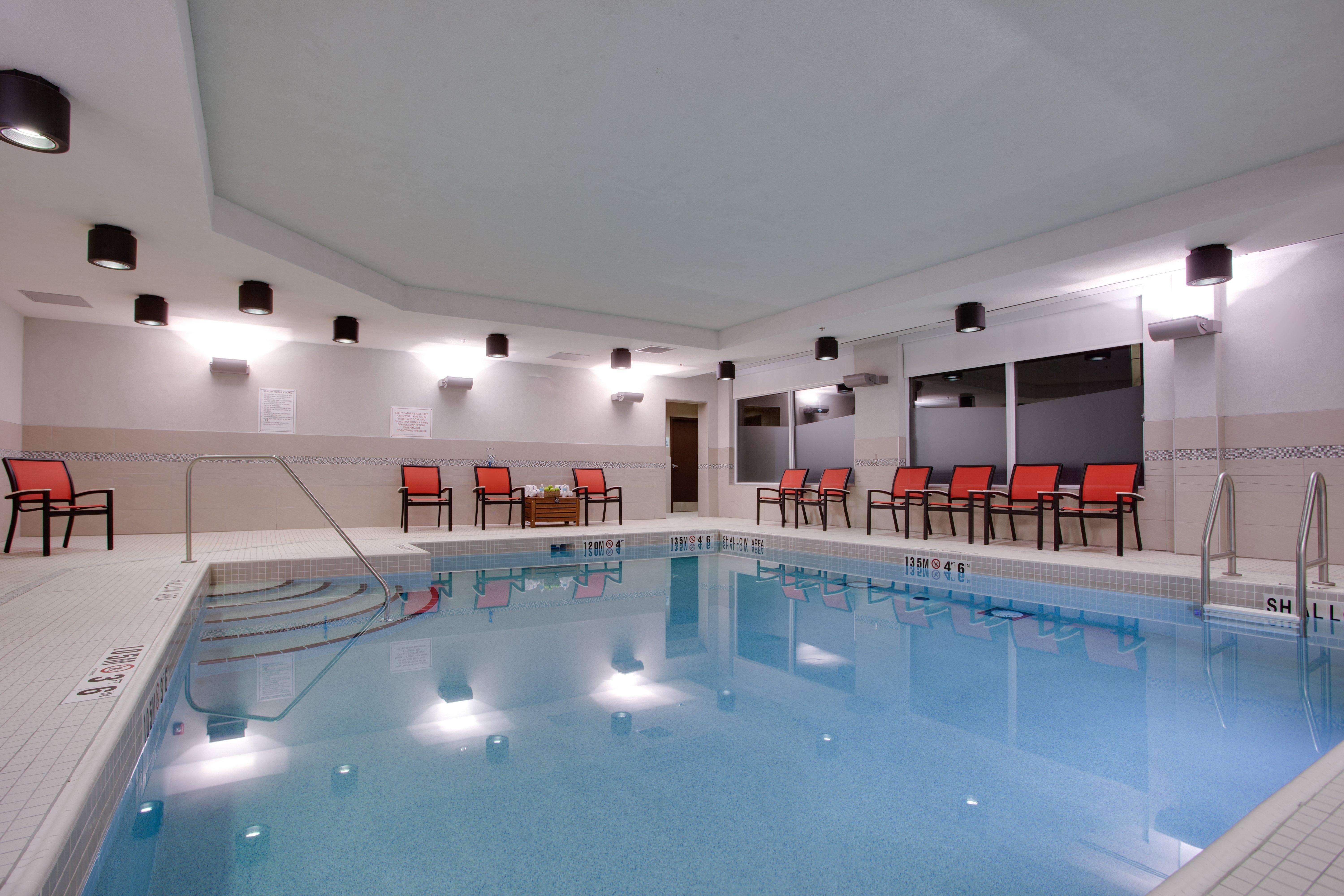 Holiday Inn Express & Suites Ottawa East-Orleans By Ihg Eksteriør billede