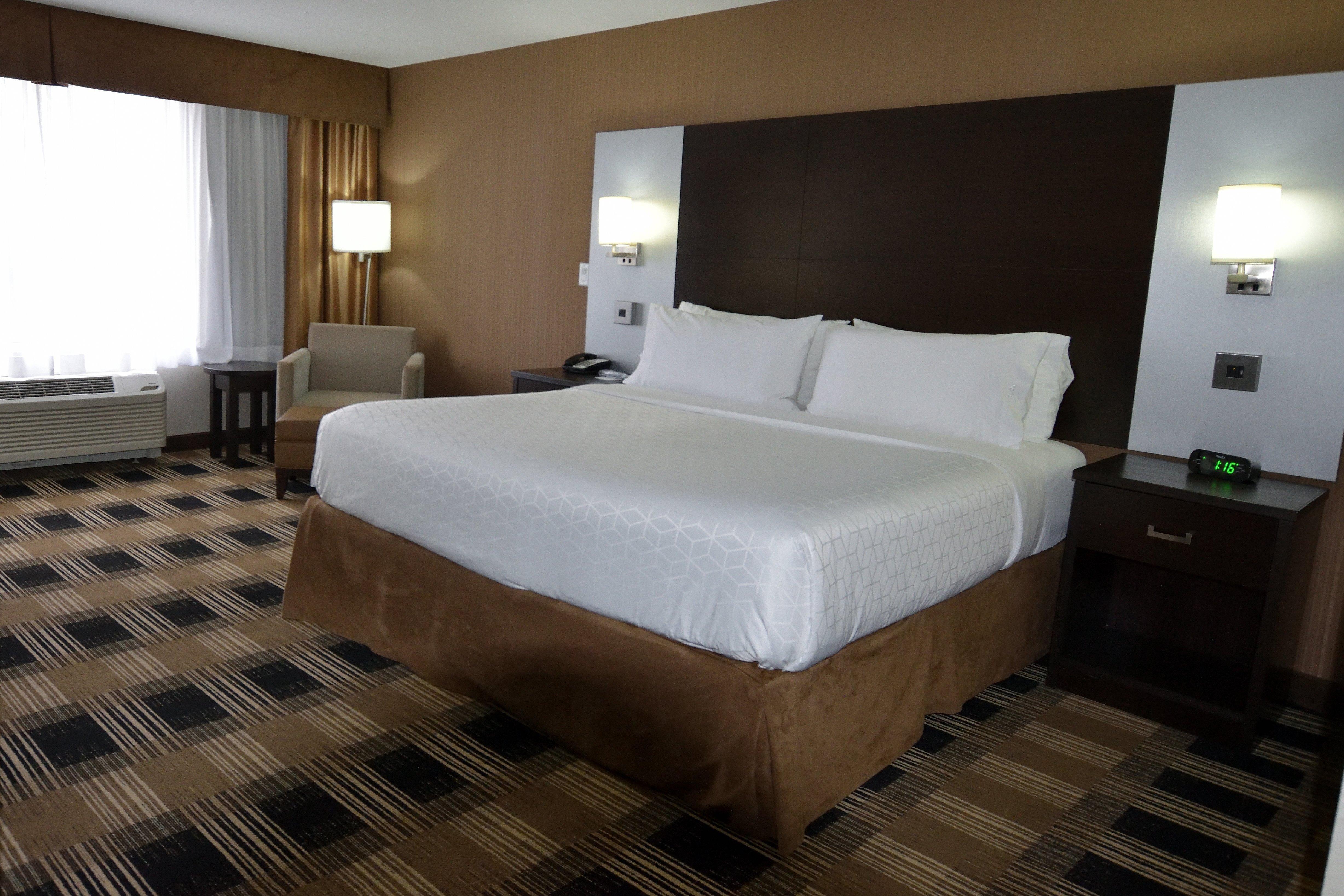Holiday Inn Express & Suites Ottawa East-Orleans By Ihg Eksteriør billede