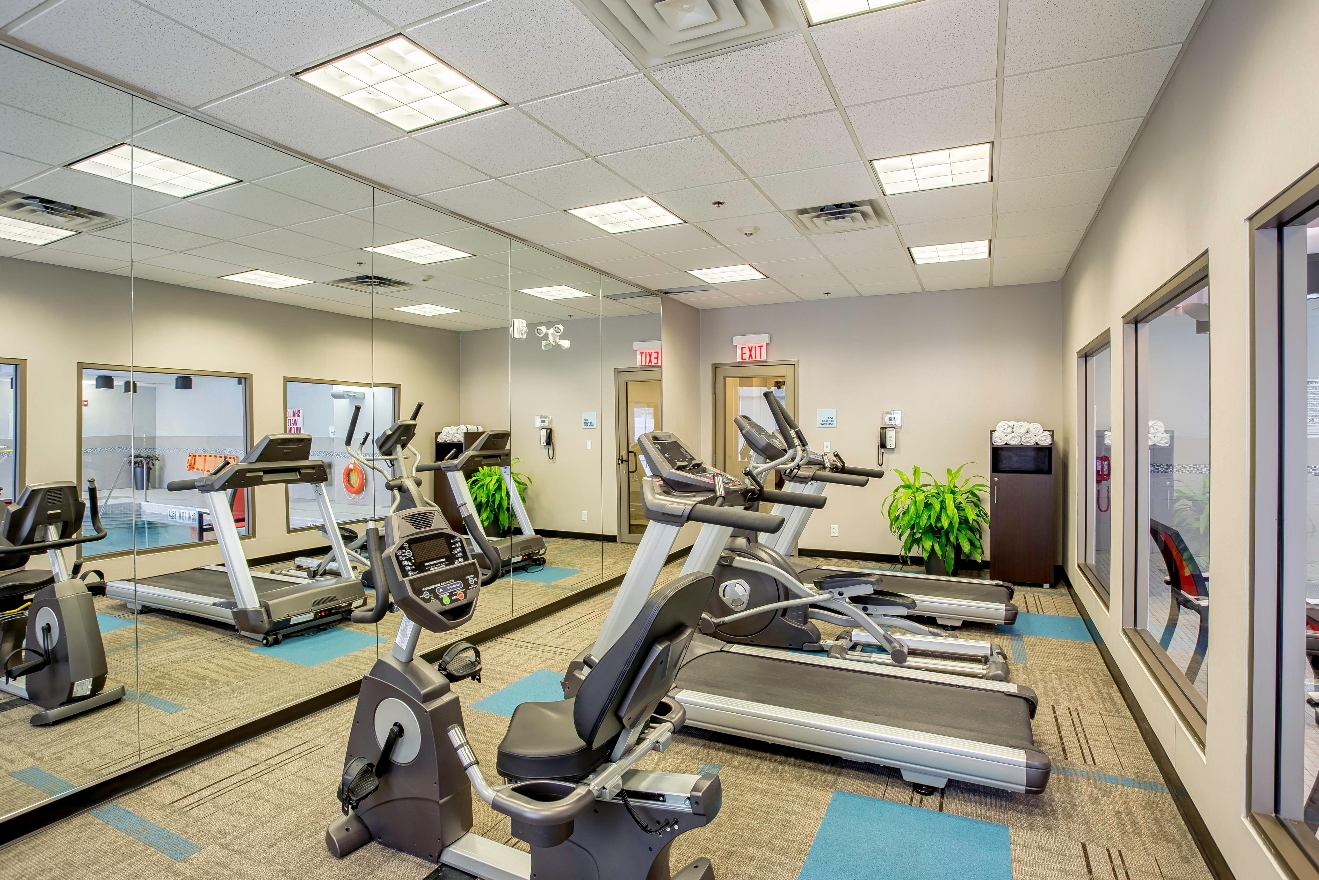 Holiday Inn Express & Suites Ottawa East-Orleans By Ihg Eksteriør billede