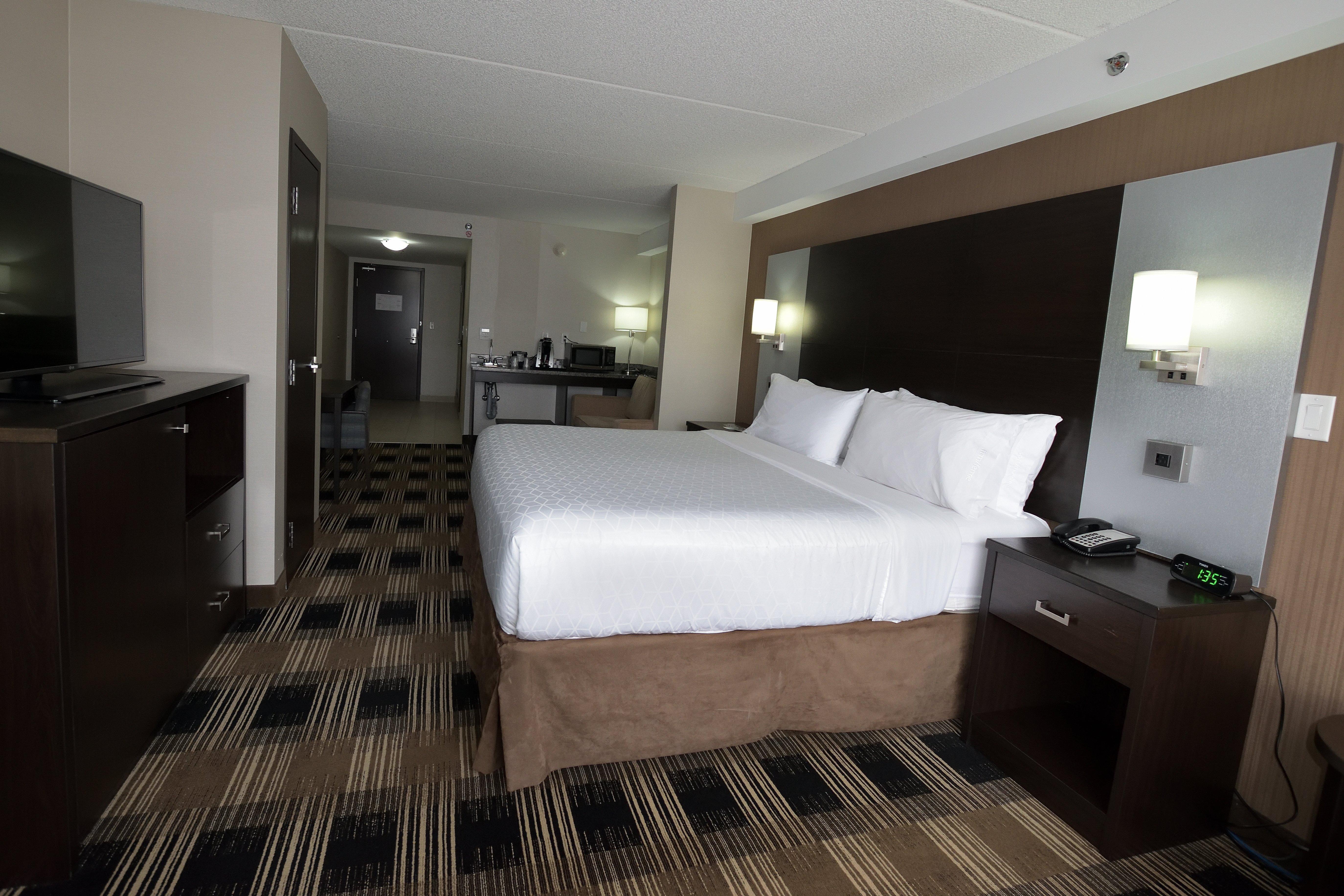 Holiday Inn Express & Suites Ottawa East-Orleans By Ihg Eksteriør billede