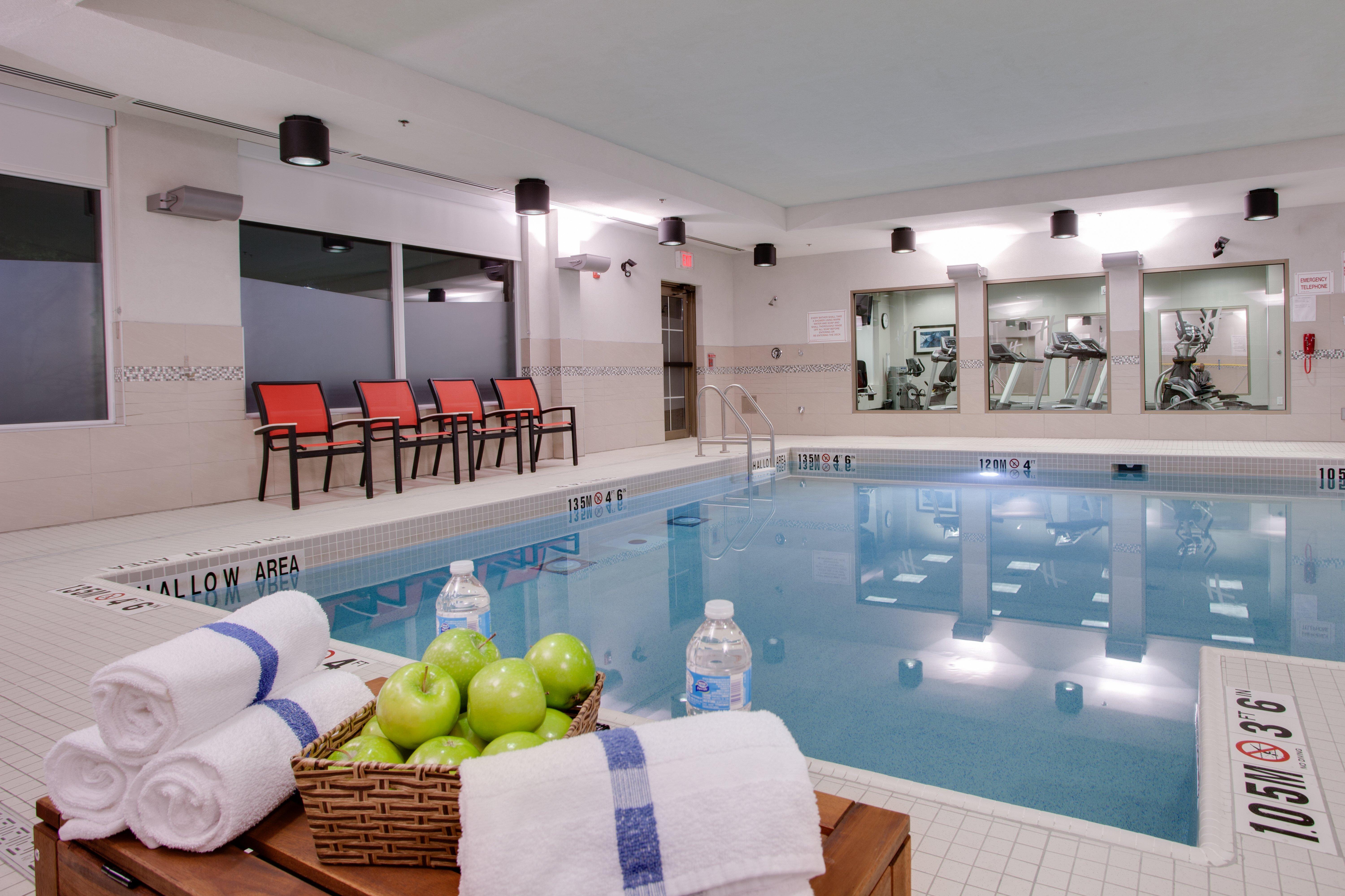 Holiday Inn Express & Suites Ottawa East-Orleans By Ihg Eksteriør billede