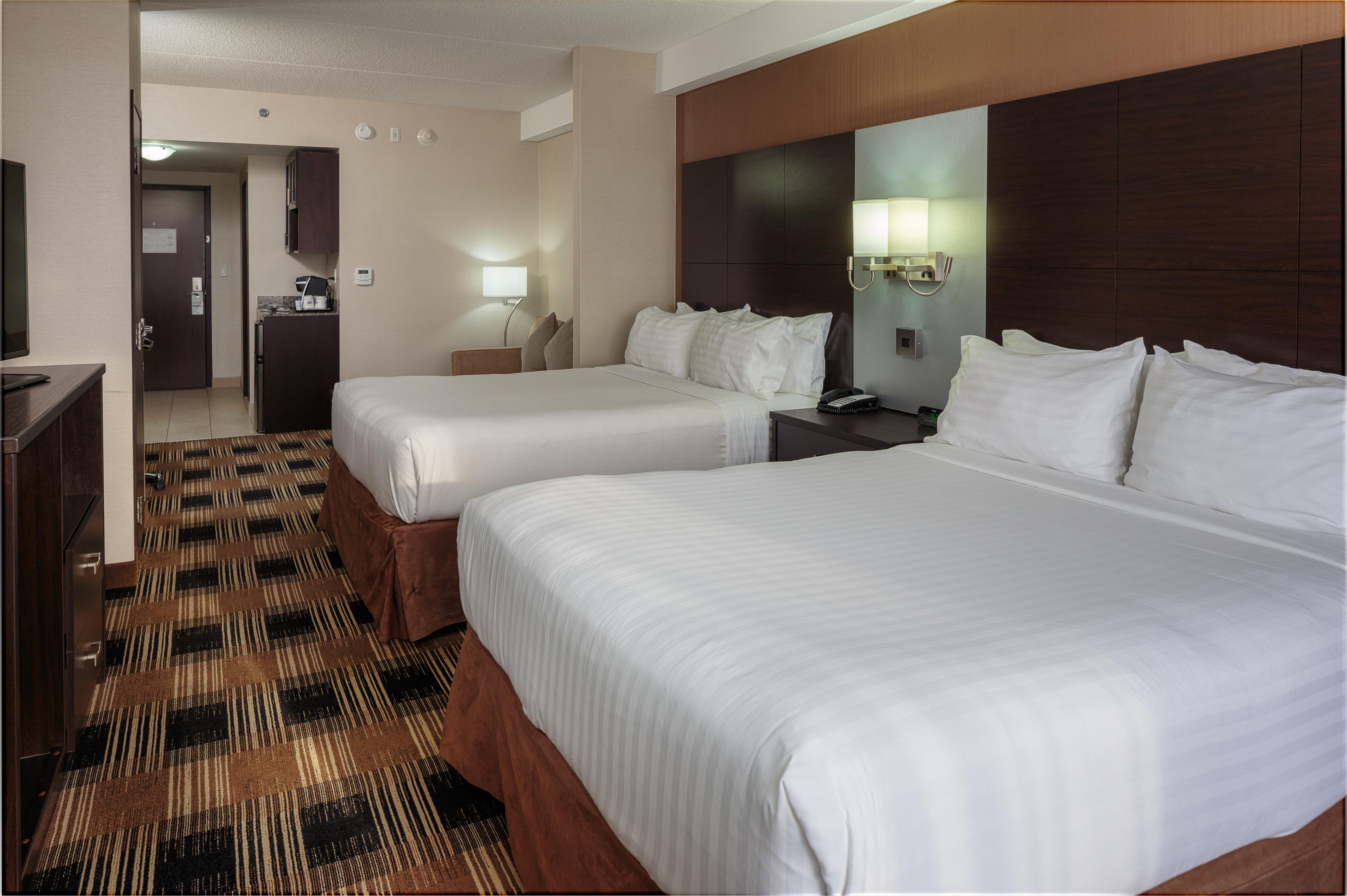 Holiday Inn Express & Suites Ottawa East-Orleans By Ihg Eksteriør billede