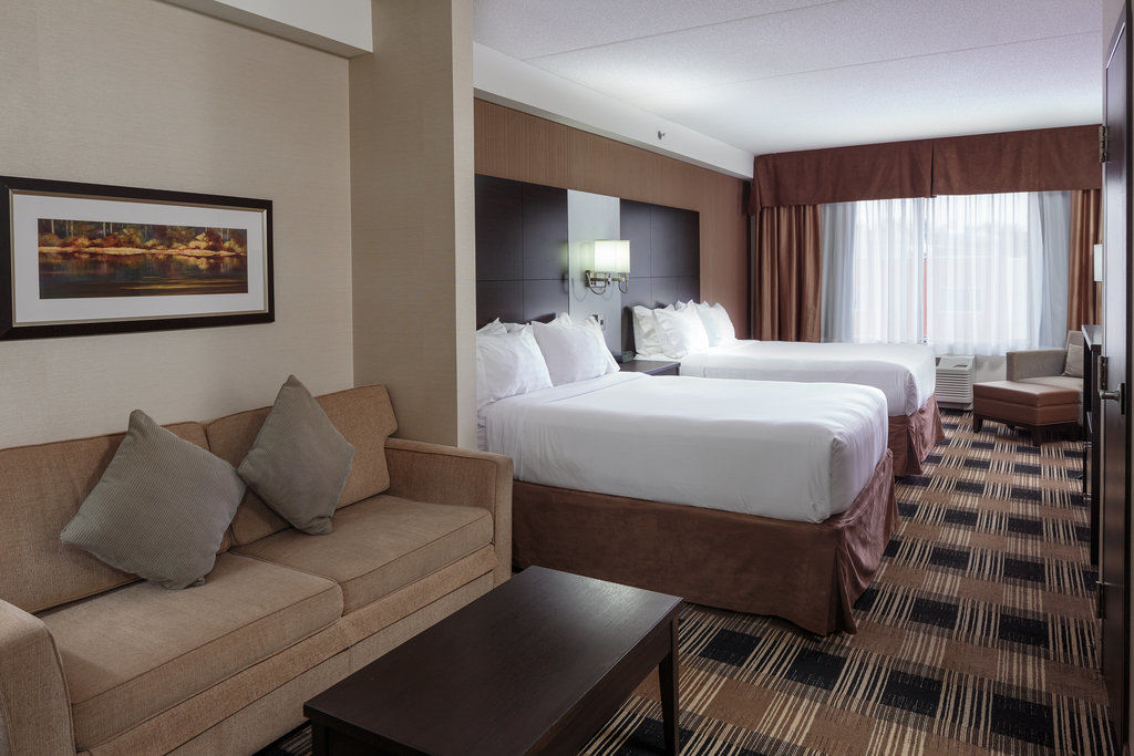 Holiday Inn Express & Suites Ottawa East-Orleans By Ihg Eksteriør billede